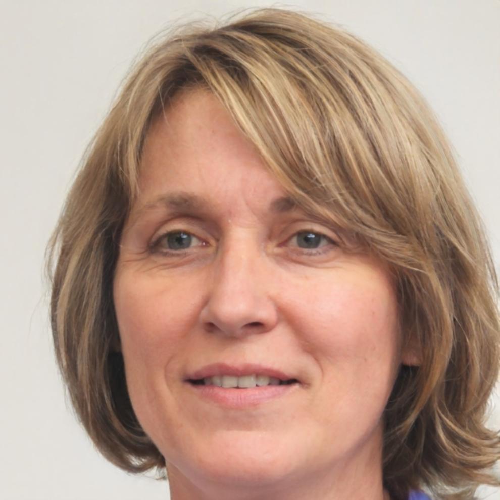 Portraitfoto von Katja Söllner, Leiterin für Datenanalyse